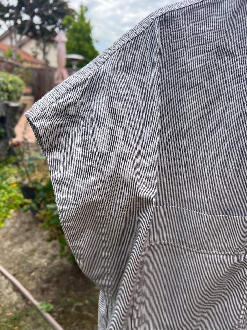 Everlane Short-Sleeve Button Henley dress - Picture 3 of 8